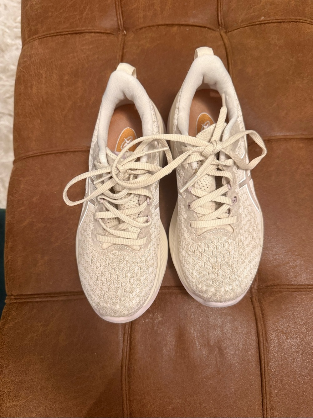 Gel Kinsei Max ASICS Women's Cream Knit Lace-Up Walking Sneakers